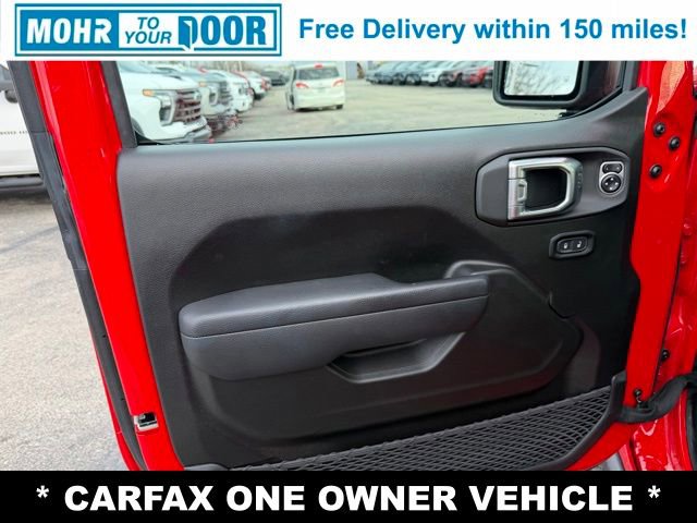 Used 2024 Jeep Wrangler Rubicon w/ Capability Package image 16