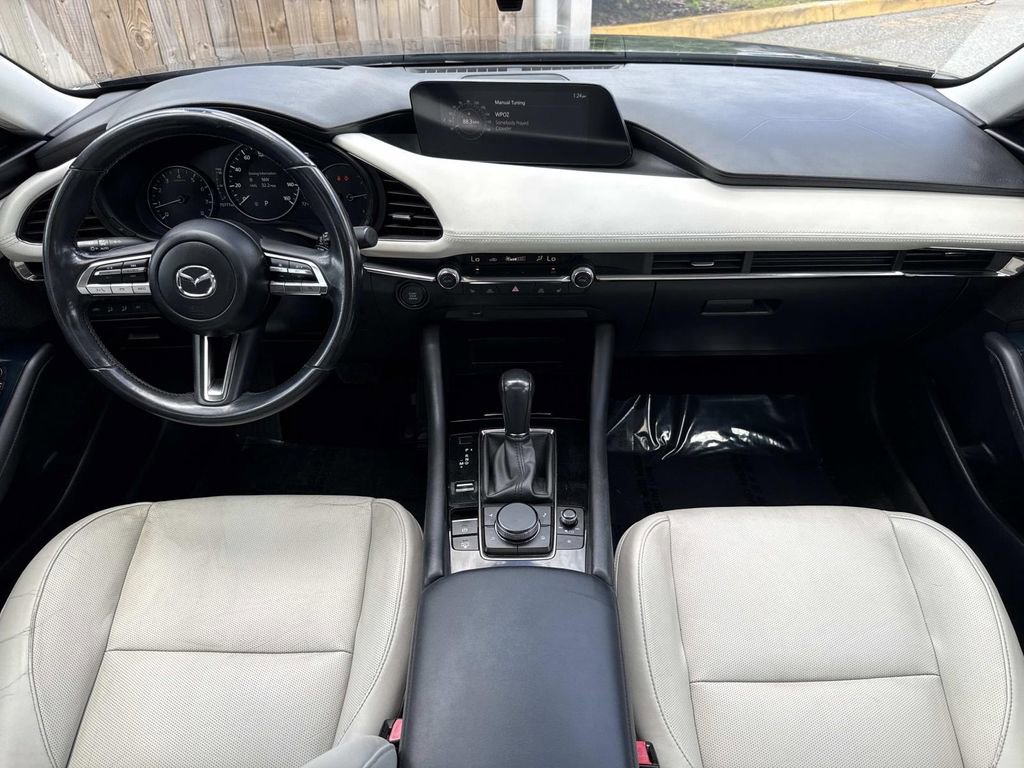 Used 2019 MAZDA MAZDA3 Sedan w/ Premium Package image 19