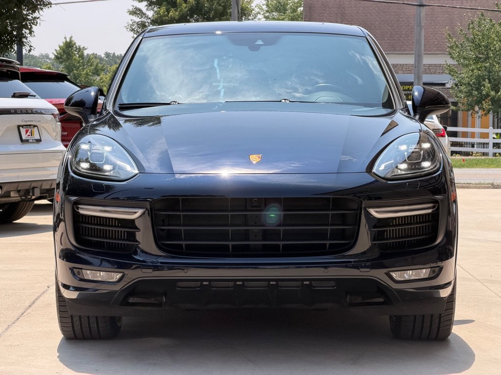 Used 2016 Porsche Cayenne GTS AWD/4WD image 4