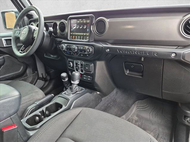 Used 2023 Jeep Wrangler Unlimited AWD/4WD image 22