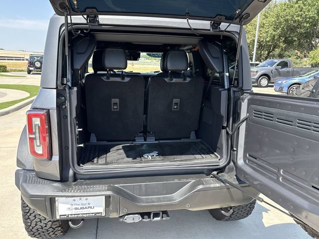 Used 2023 Ford Bronco Badlands w/ Sasquatch Package AWD/4WD image 12