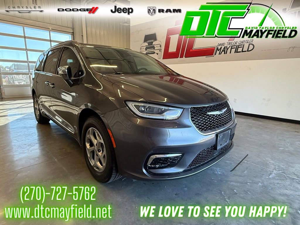 Used 2022 Chrysler Pacifica Limited