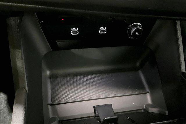 Certified 2025 Audi S6 e-tron Premium w/ Convenience Package AWD/4WD image 18