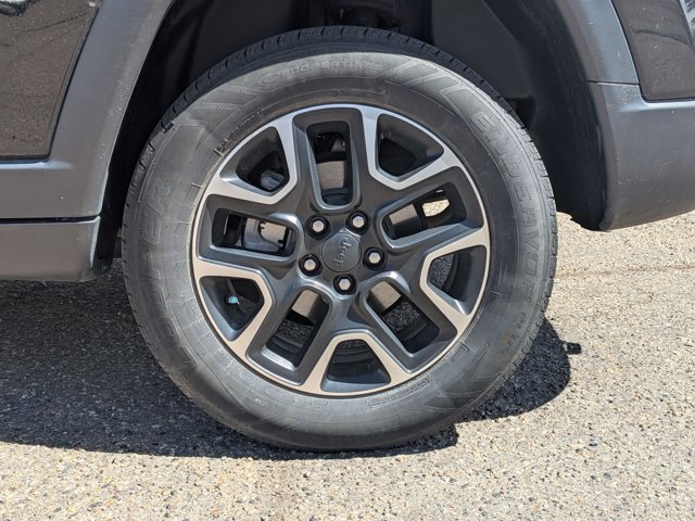 Used 2020 Jeep Compass Trailhawk image 9