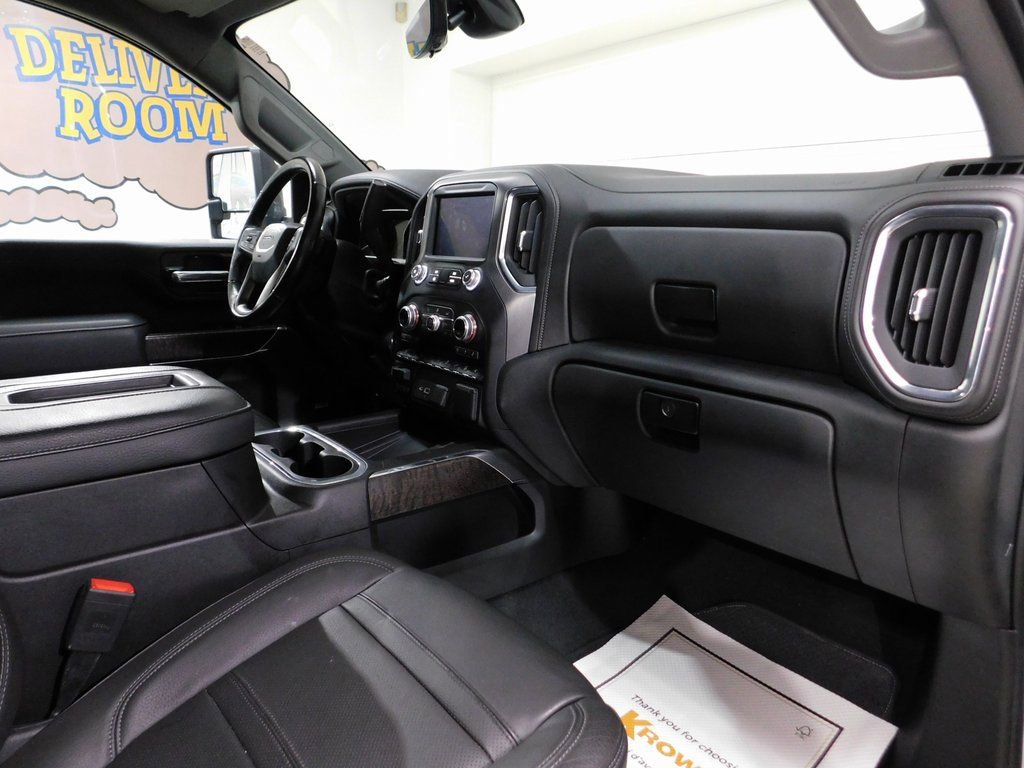 Used 2022 GMC Sierra 3500 Denali w/ Technology Package image 94