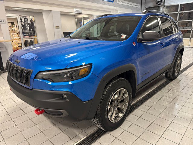 Used 2020 Jeep Cherokee Trailhawk w/ Cold Weather Group image 7
