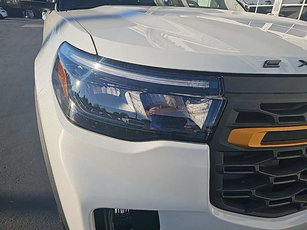 New 2026 Ford Explorer Tremor w/ Tremor Convenience Package image 7