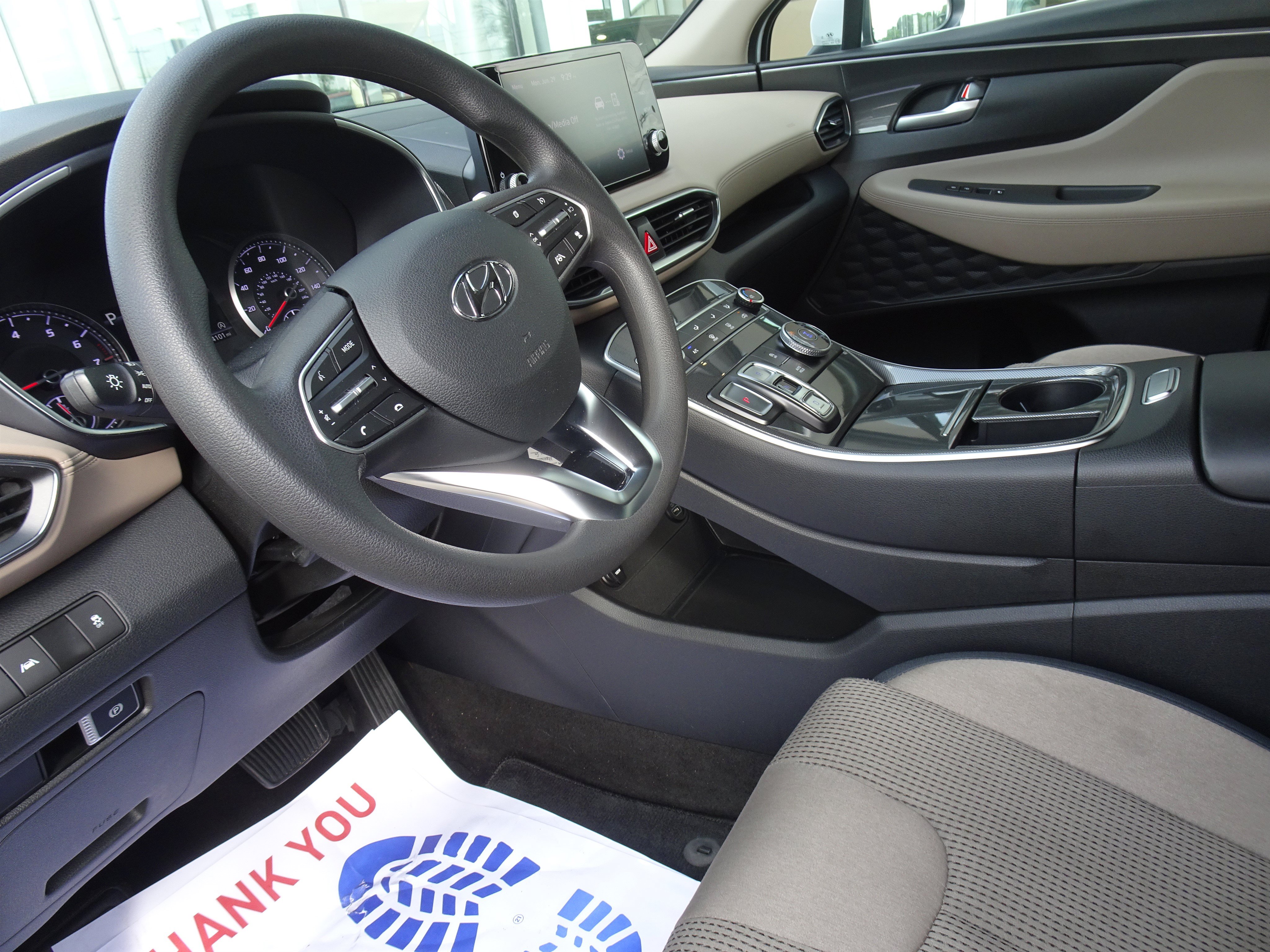 Used 2023 Hyundai Santa Fe SE w/ Cargo Package AWD/4WD image 11