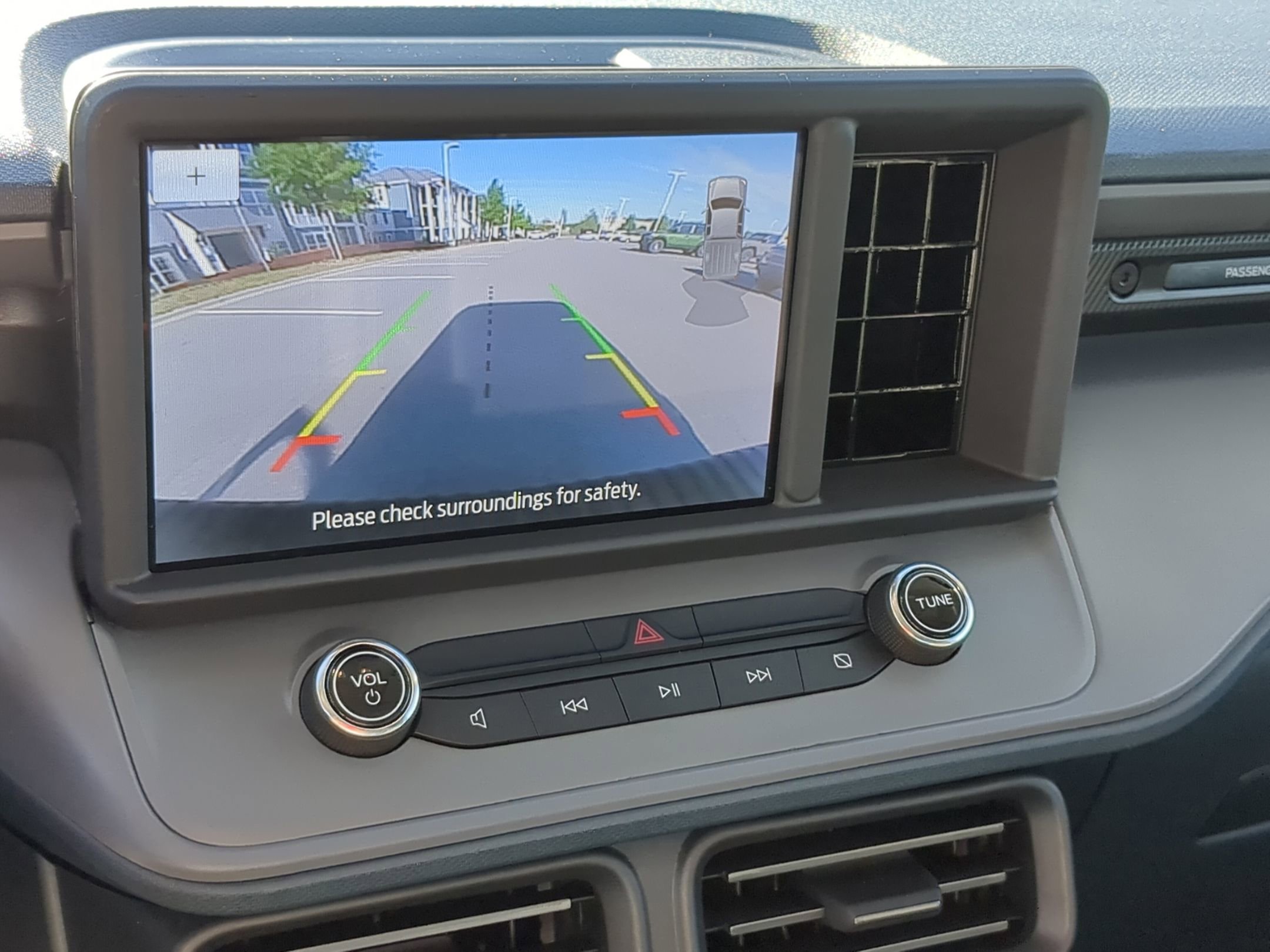 Used 2024 Ford Maverick Lariat w/ Black Appearance Package image 22