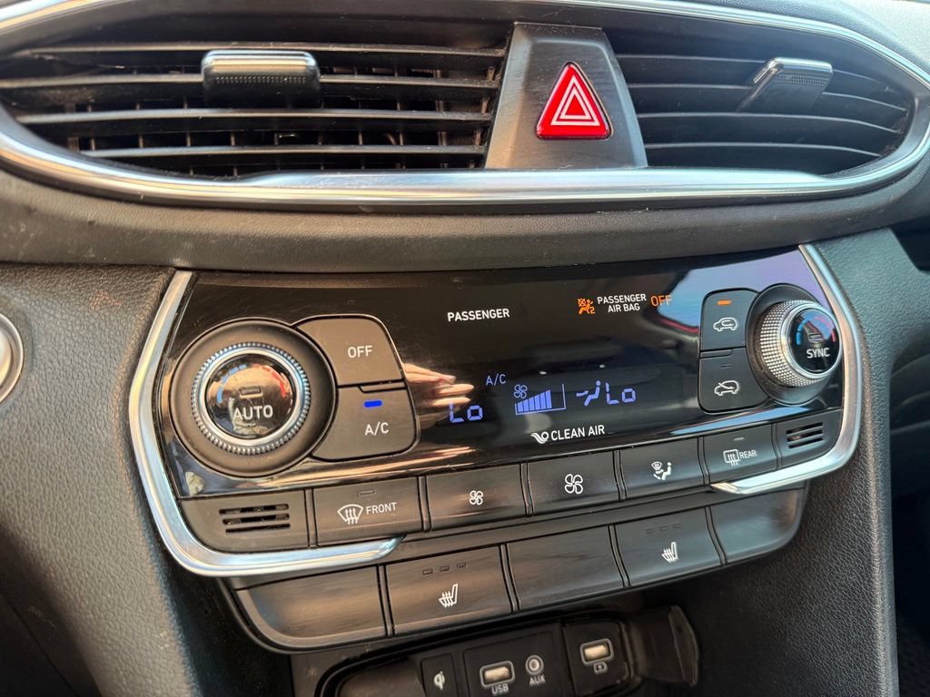 Used 2020 Hyundai Santa Fe SEL w/ Convenience Package FWD image 17