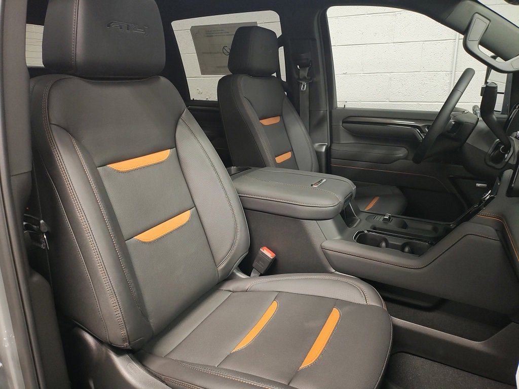 New 2026 GMC Sierra 2500 AT4 w/ Technology Package image 10