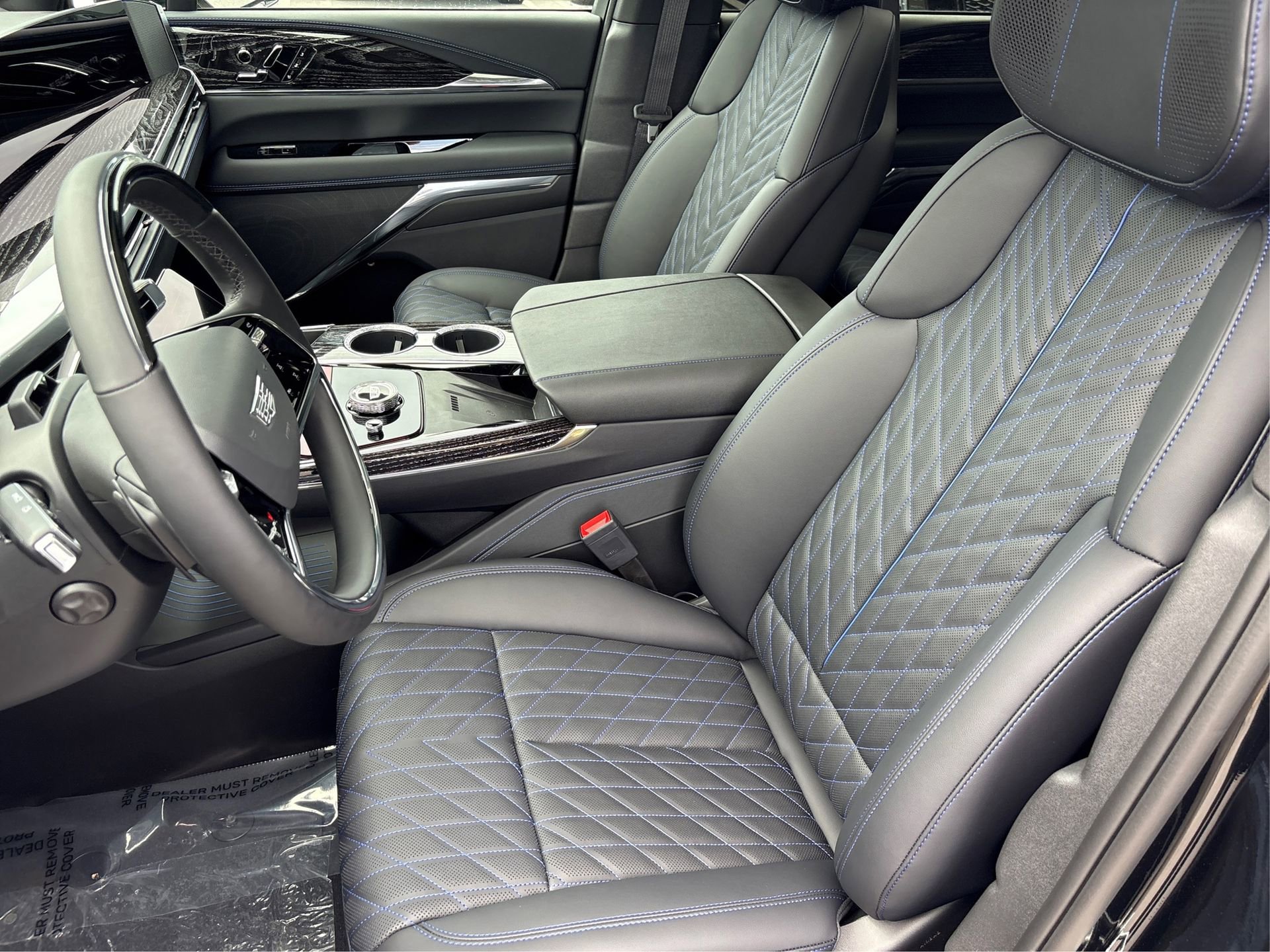 New 2025 Cadillac Escalade IQ Luxury 1 image 9