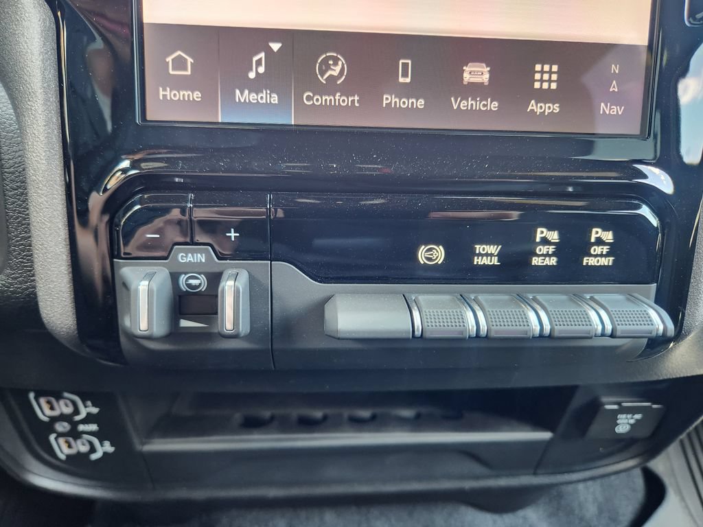 New 2026 RAM 2500 Tradesman AWD/4WD image 19