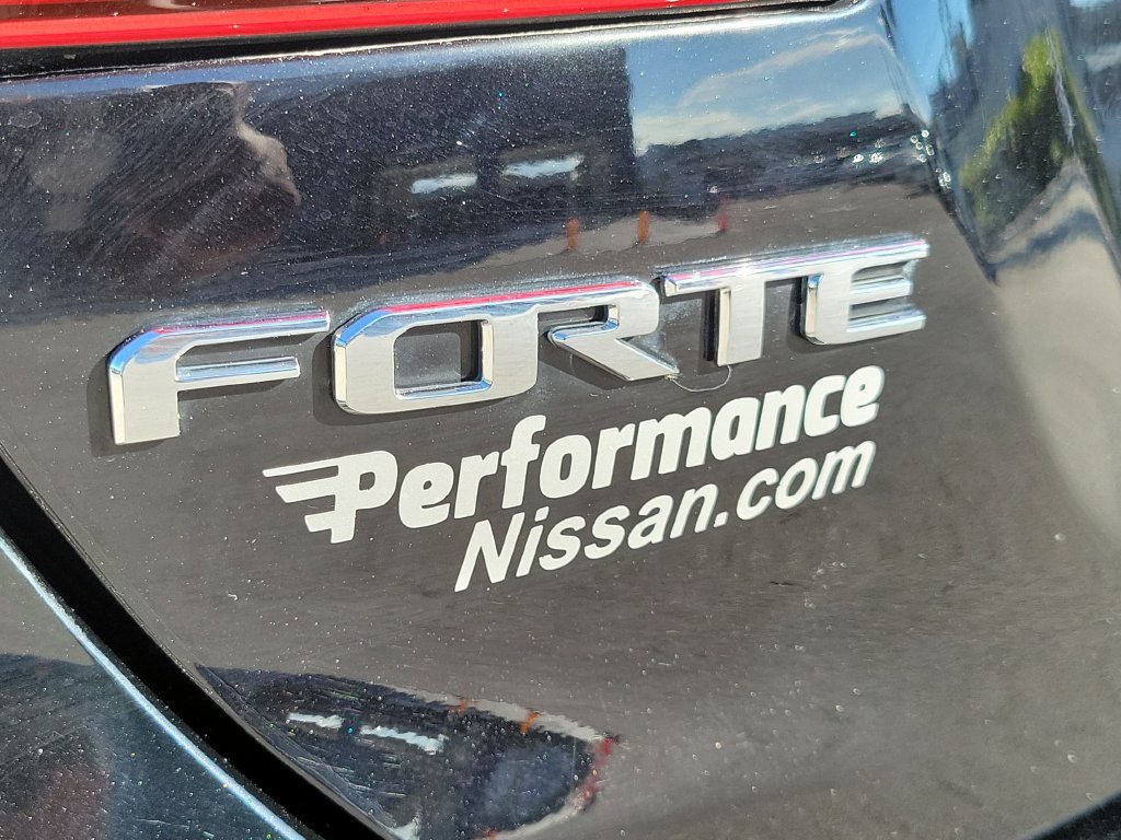 Used 2021 Kia Forte GT-Line FWD image 14