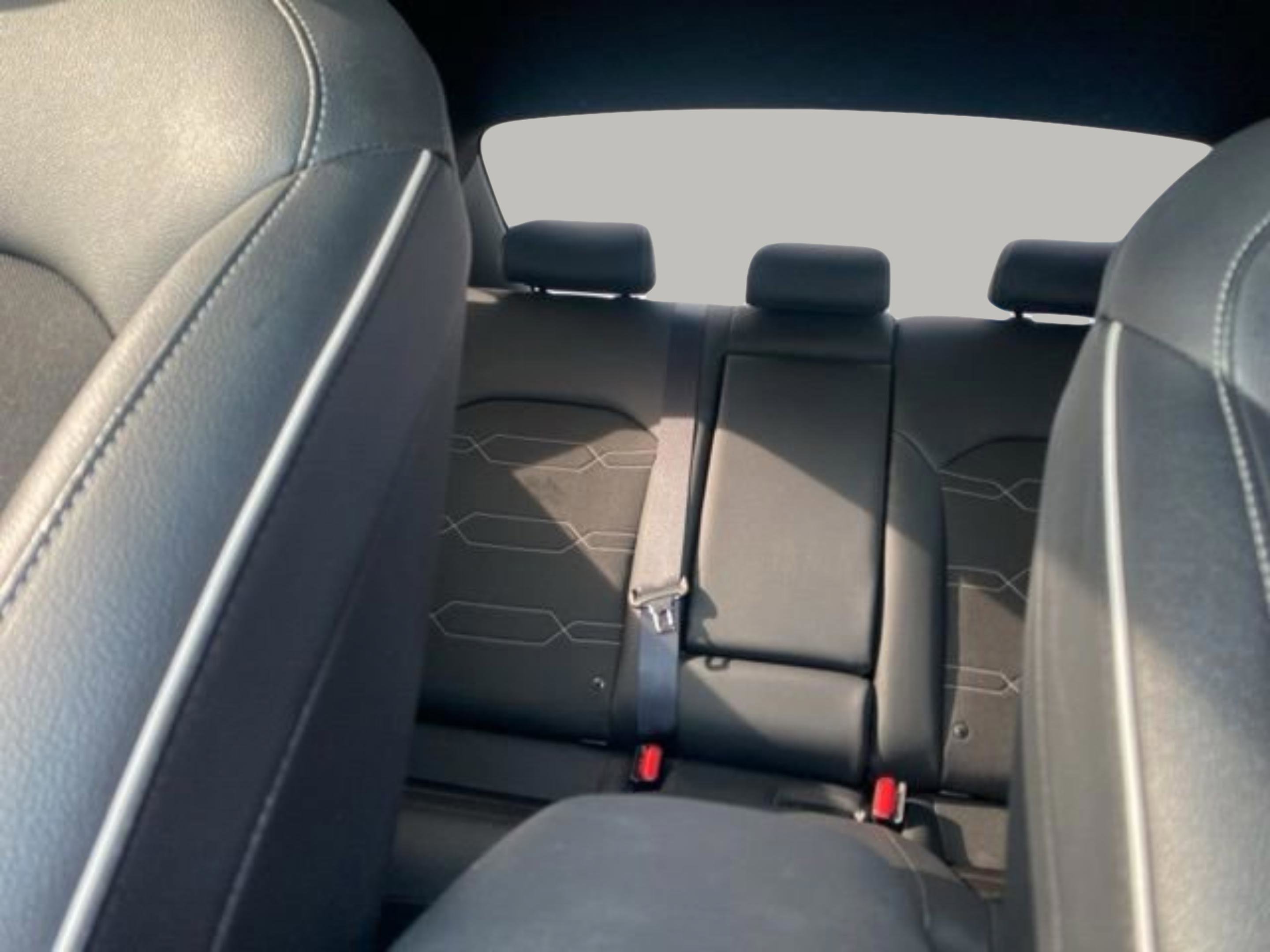Used 2024 Kia Forte GT-Line FWD image 31