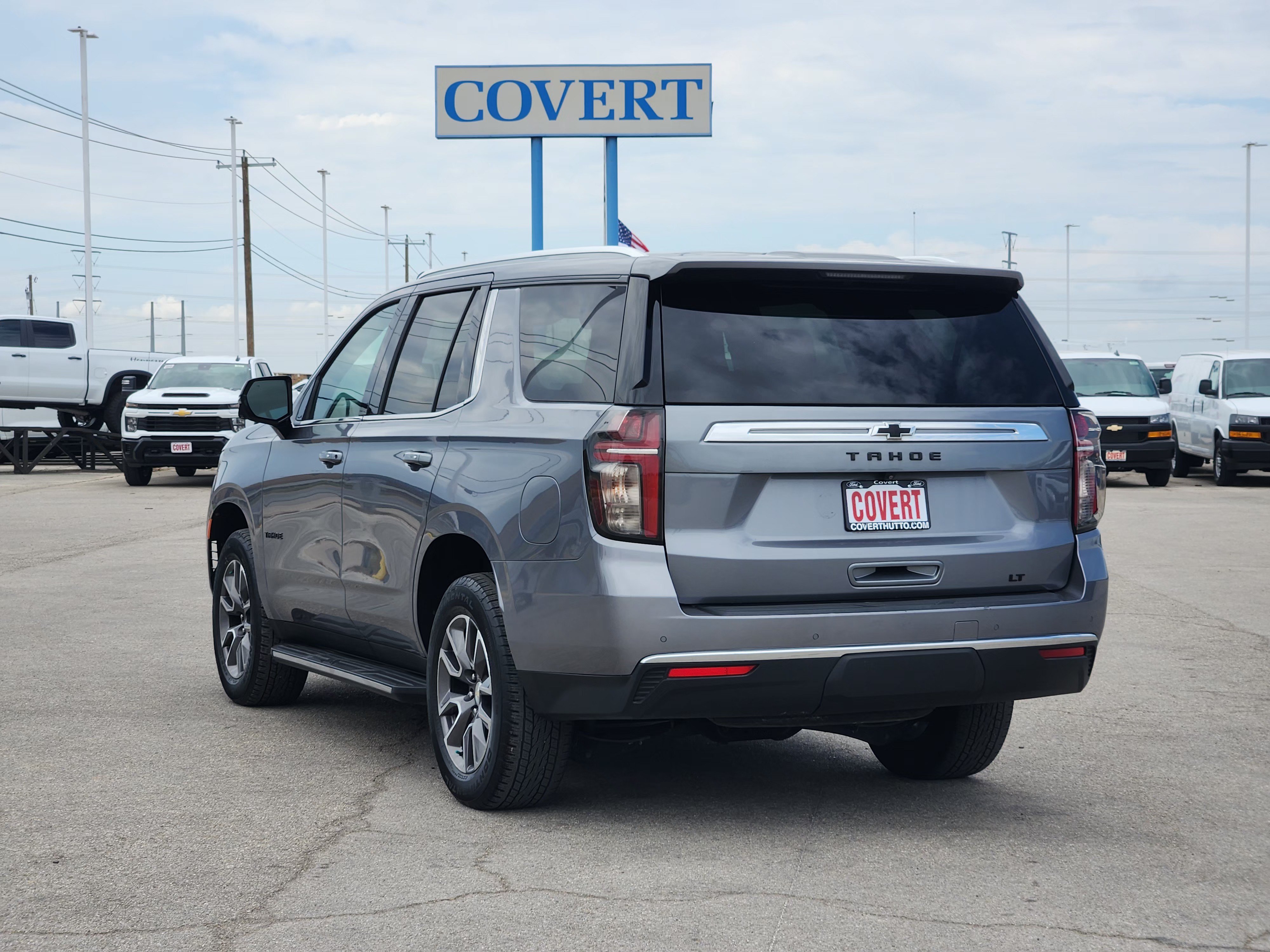 Used 2022 Chevrolet Tahoe LT w/ Luxury Package RWD image 5