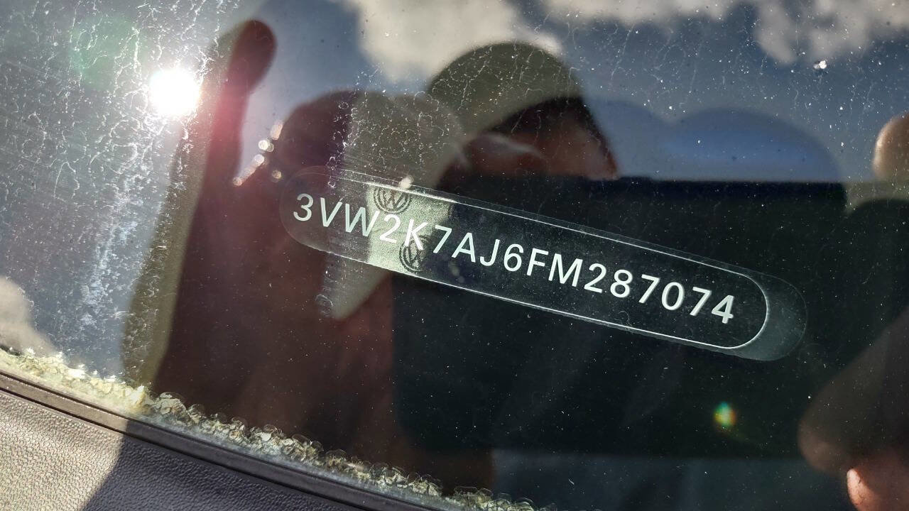 Used 2015 Volkswagen Jetta S image 8