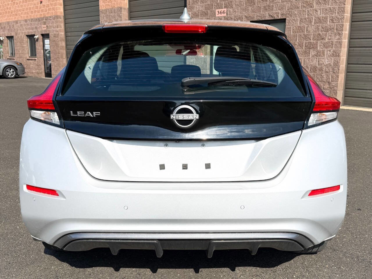 Used 2023 Nissan Leaf S FWD image 6