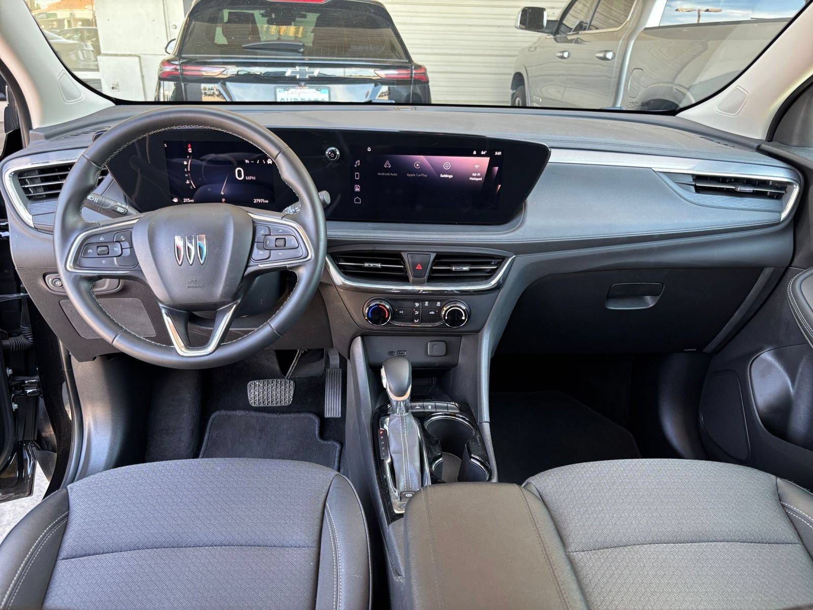 Used 2025 Buick Encore GX Preferred AWD/4WD image 60