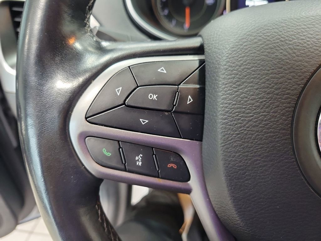 Used 2021 Jeep Cherokee Latitude Lux image 42