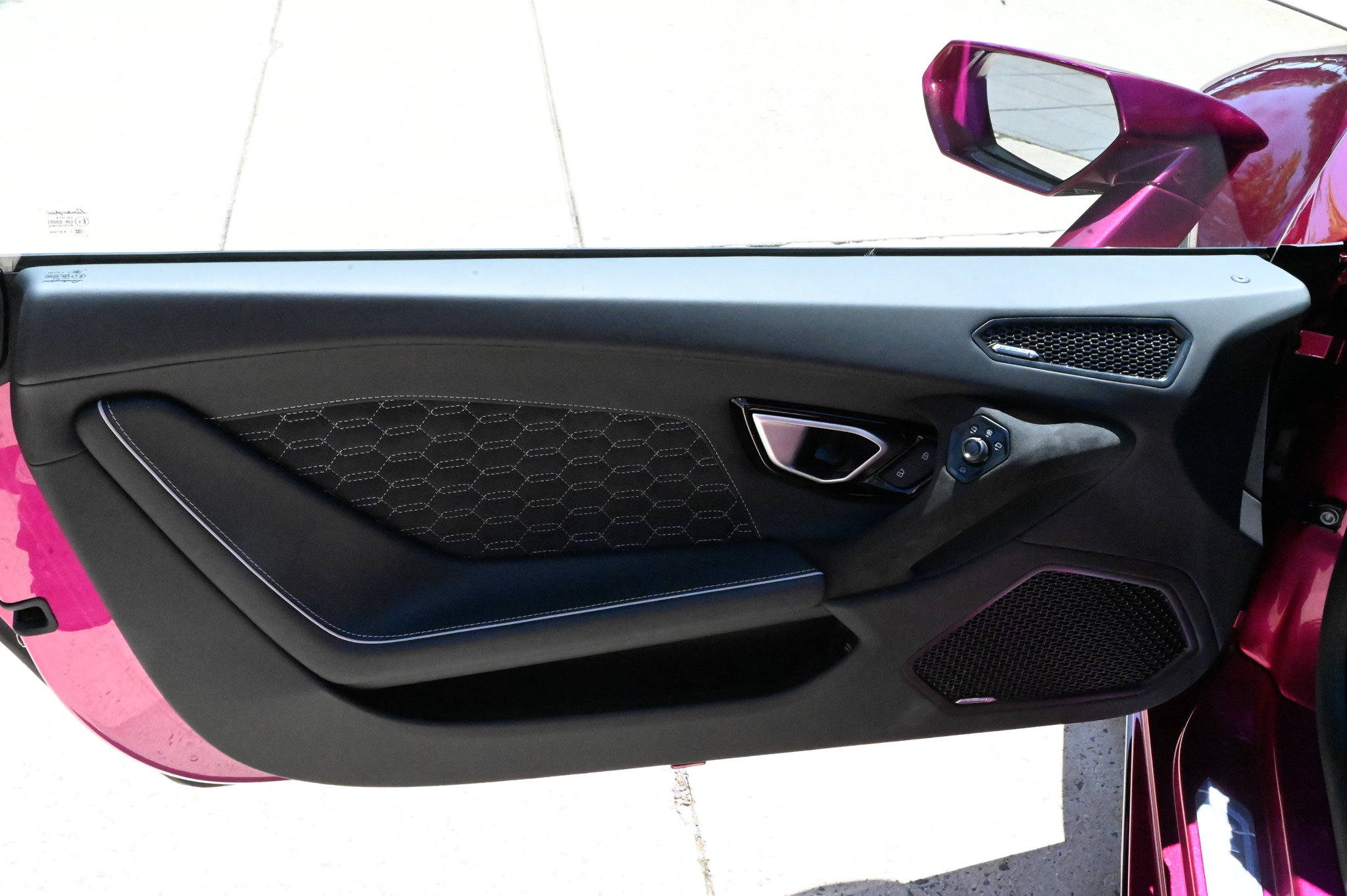 Used 2024 Lamborghini Huracan Tecnica RWD image 19