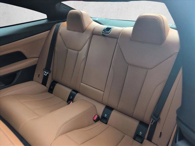Used 2023 BMW 440i xDrive Coupe w/ Premium Package image 18