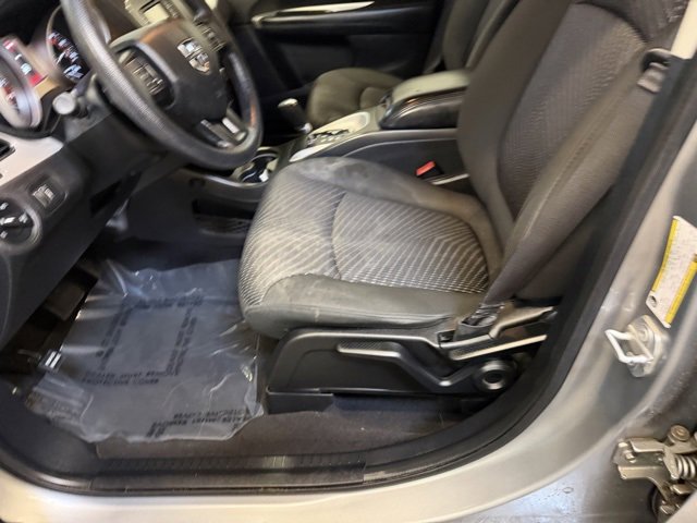 Used 2019 Dodge Journey SE w/ Blacktop Package image 21