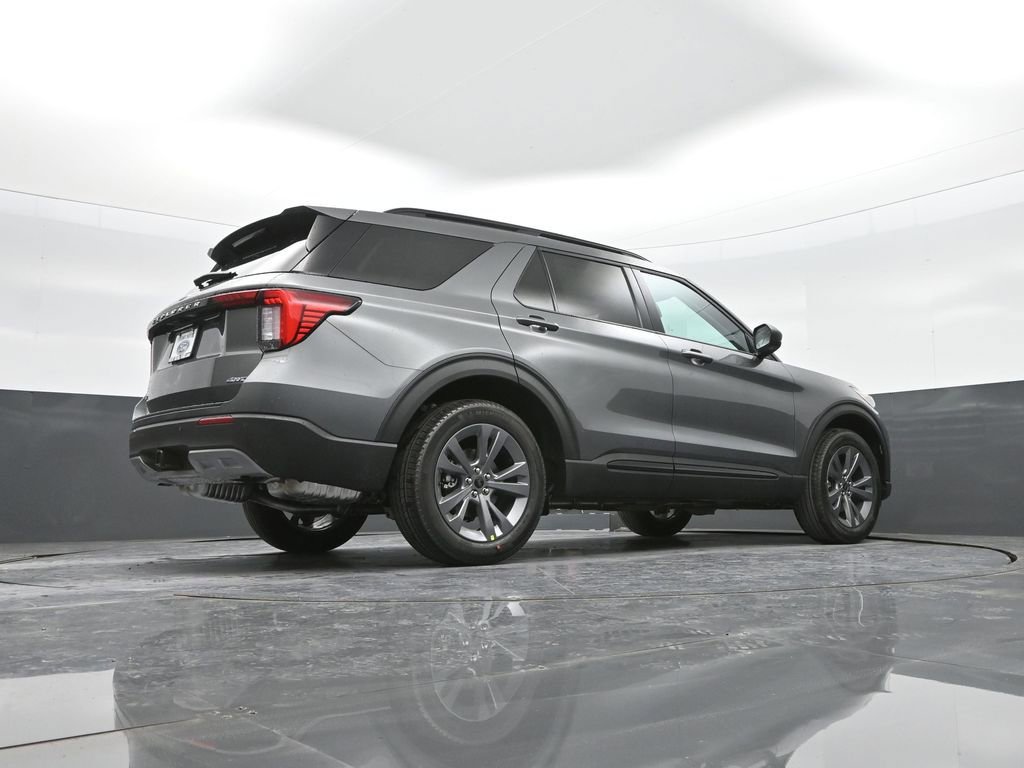 New 2026 Ford Explorer Active w/ Active Comfort Package AWD/4WD image 53