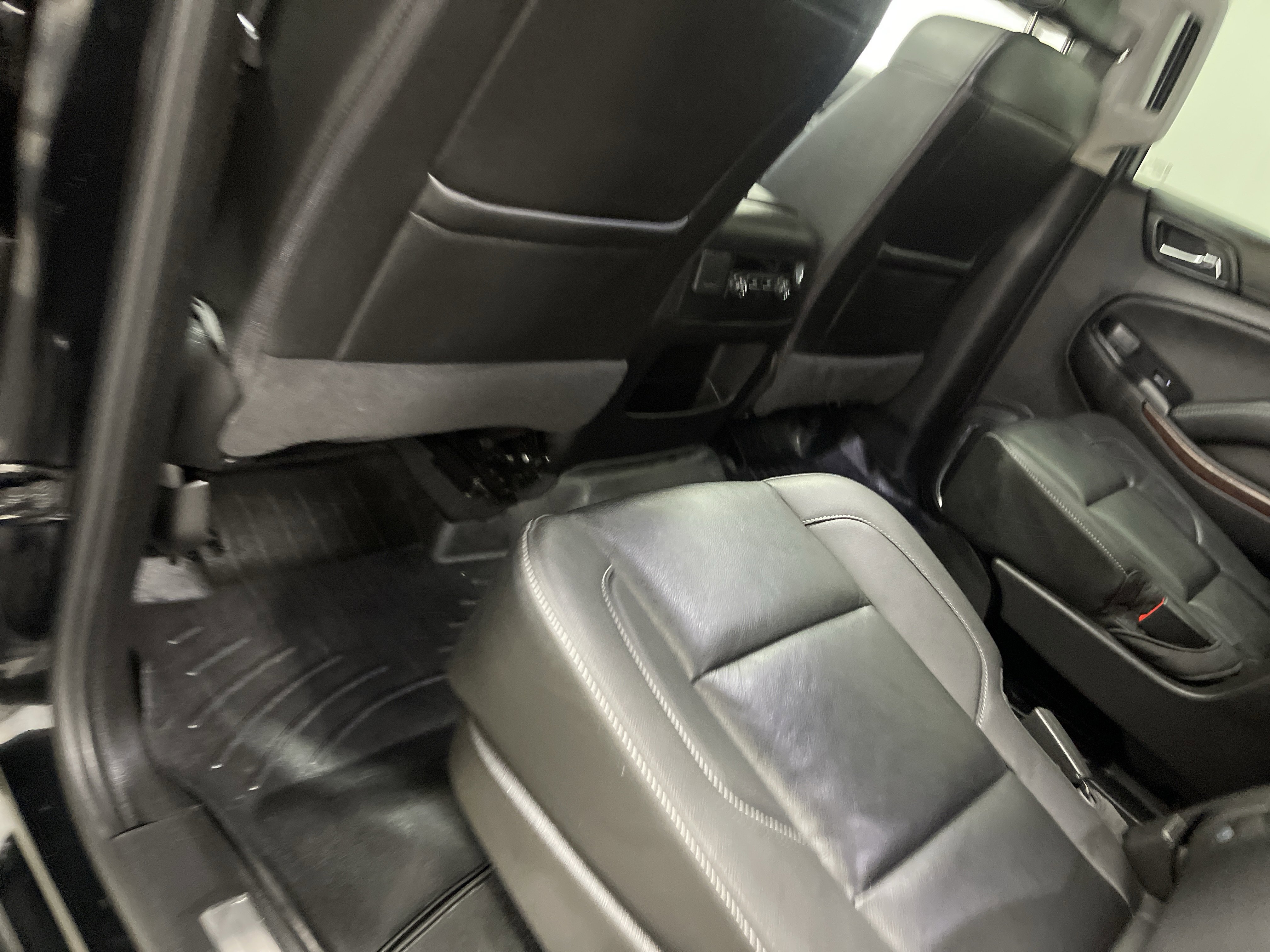 Used 2020 GMC Yukon XL SLT AWD/4WD image 17