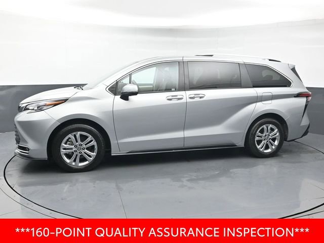 Certified 2023 Toyota Sienna Platinum image 2