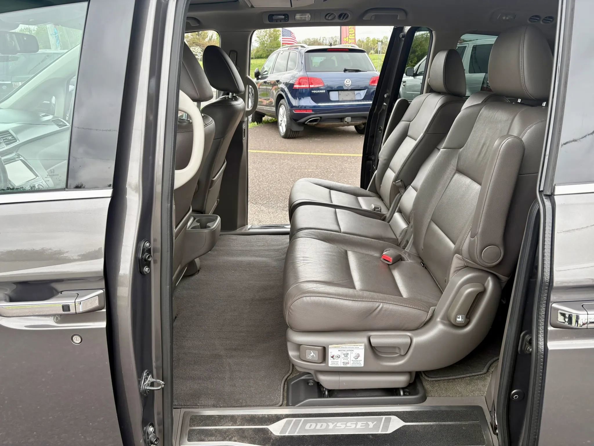 Used 2015 Honda Odyssey Touring Elite image 19