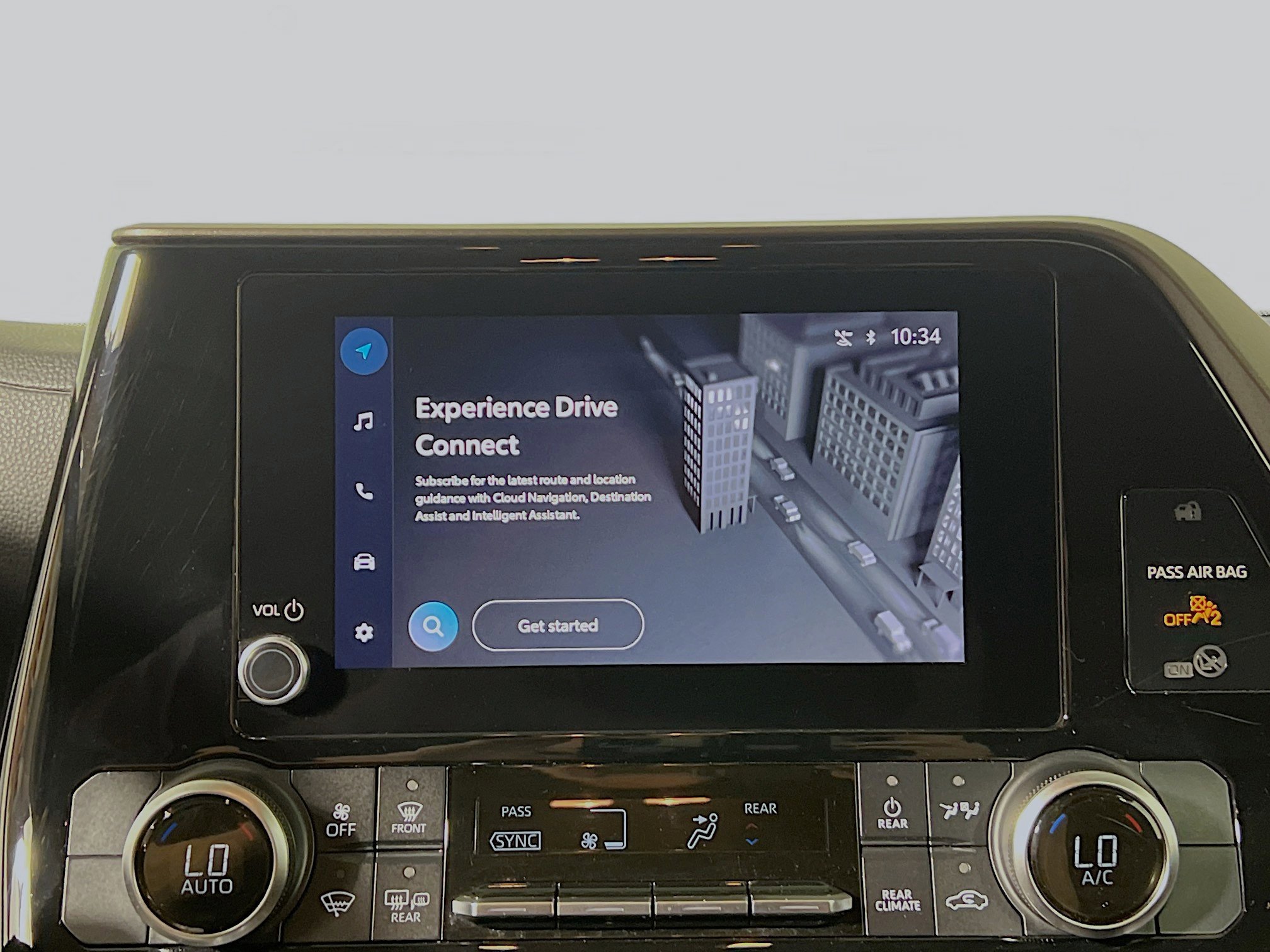 Used 2023 Toyota Highlander LE image 27