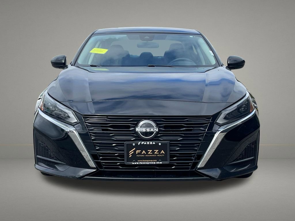 Used 2023 Nissan Altima 2.5 S FWD image 9