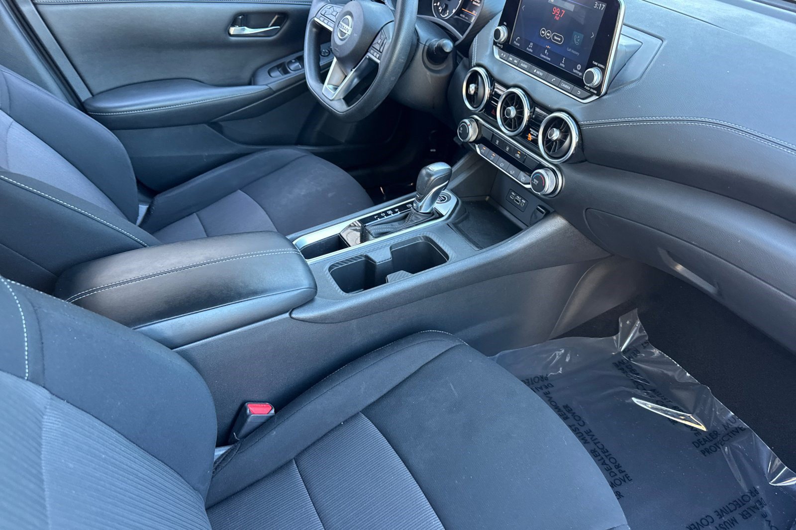 Used 2023 Nissan Sentra SV FWD image 32