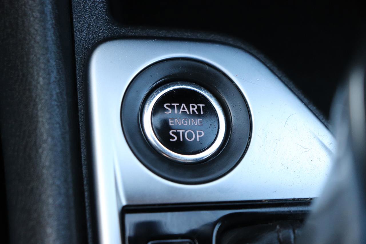 Used 2024 Nissan Sentra SV FWD image 37