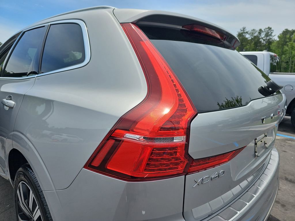 Used 2023 Volvo XC60 B5 Plus w/ Protection Package Premier FWD image 39