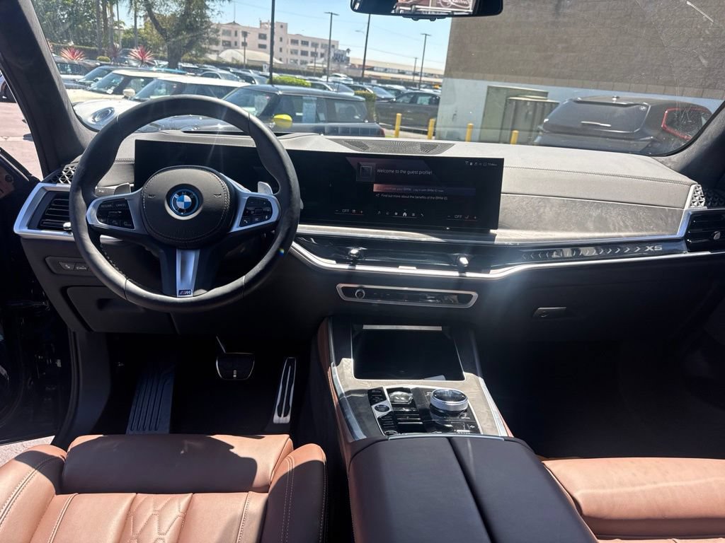 Used 2026 BMW X5 xDrive50e w/ Executive Package AWD/4WD image 18