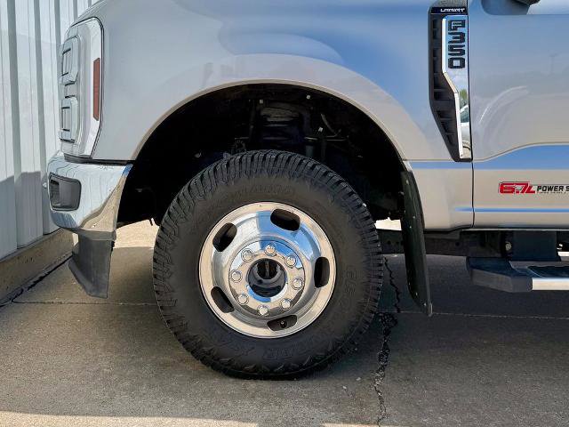 Certified 2024 Ford F350 Lariat w/ Chrome Package image 36