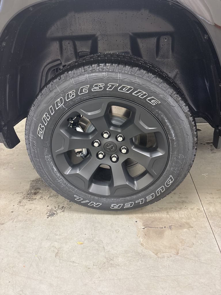 New 2026 RAM 1500 Big Horn w/ Night Edition AWD/4WD image 40