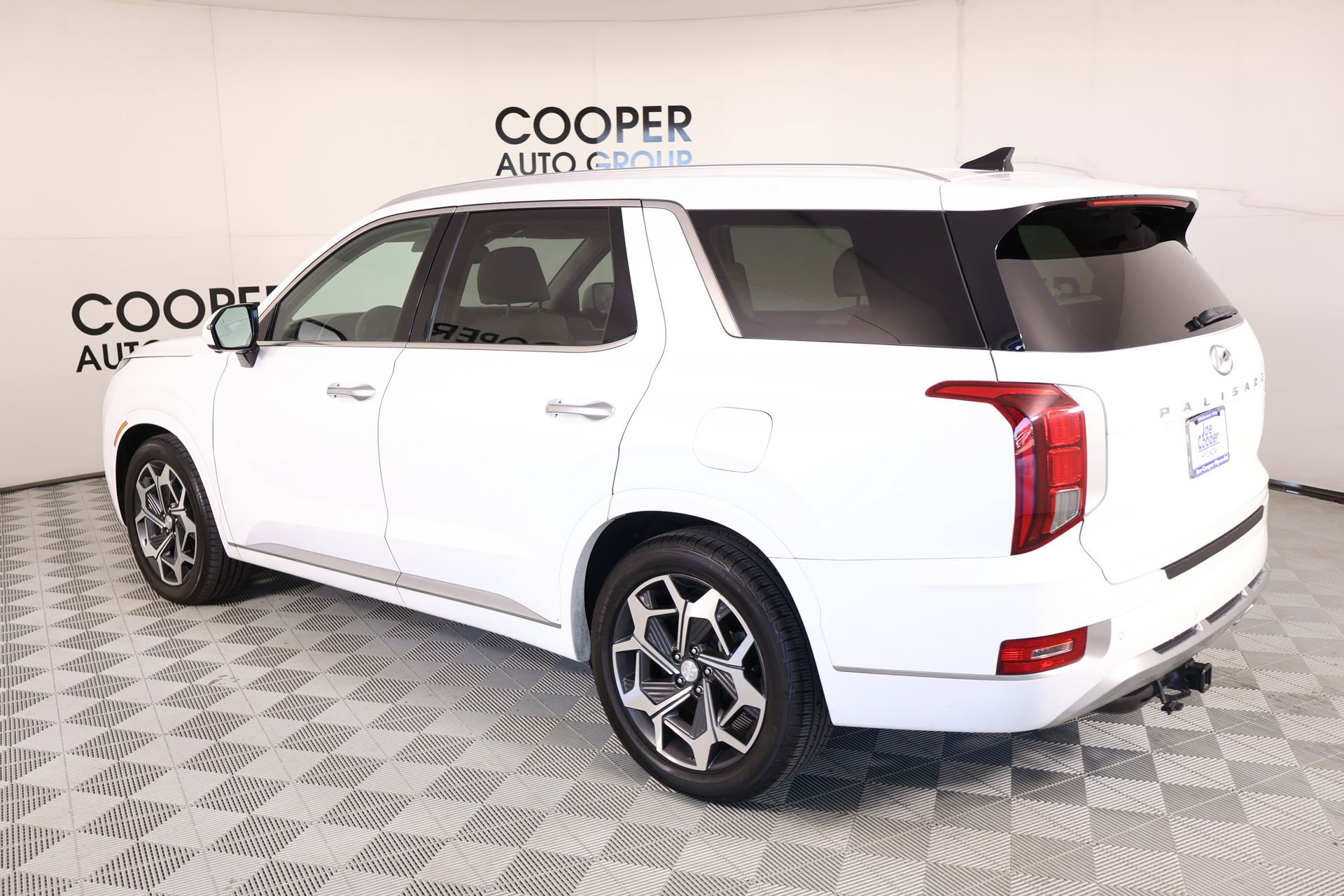 Used 2021 Hyundai Palisade Calligraphy image 25