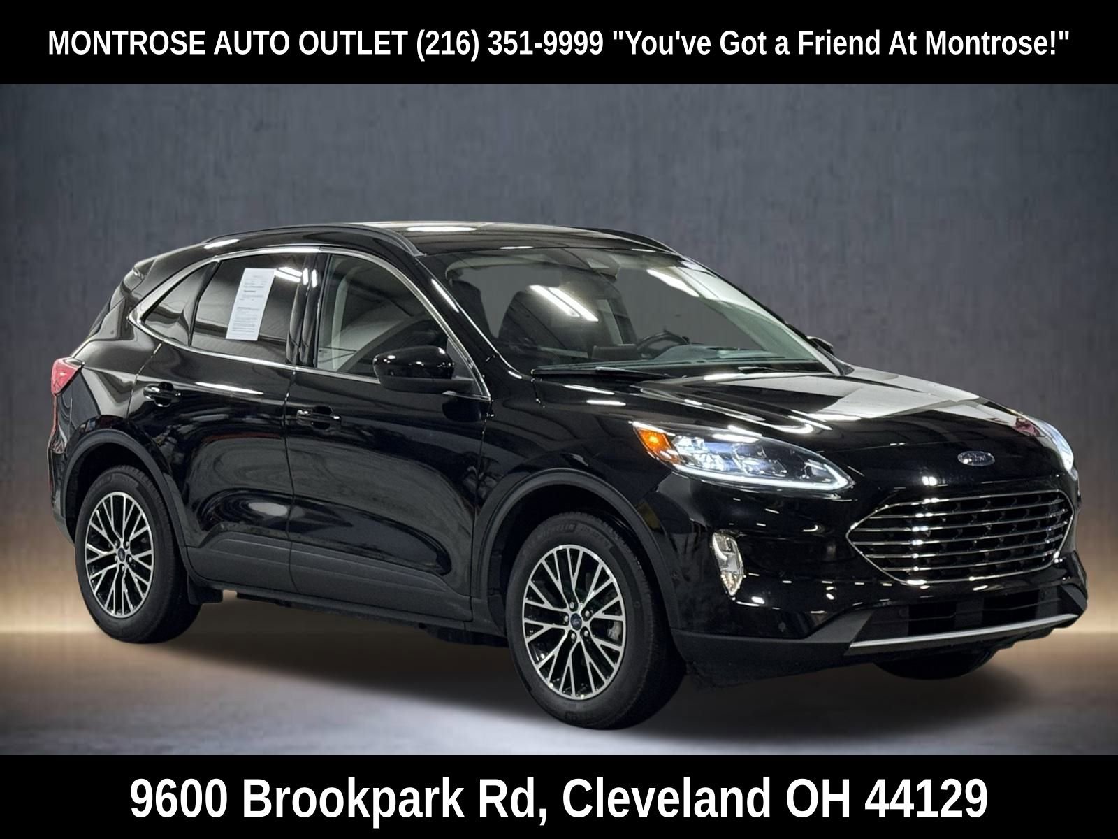 Used 2022 Ford Escape Titanium w/ Titanium Premium Package image 59
