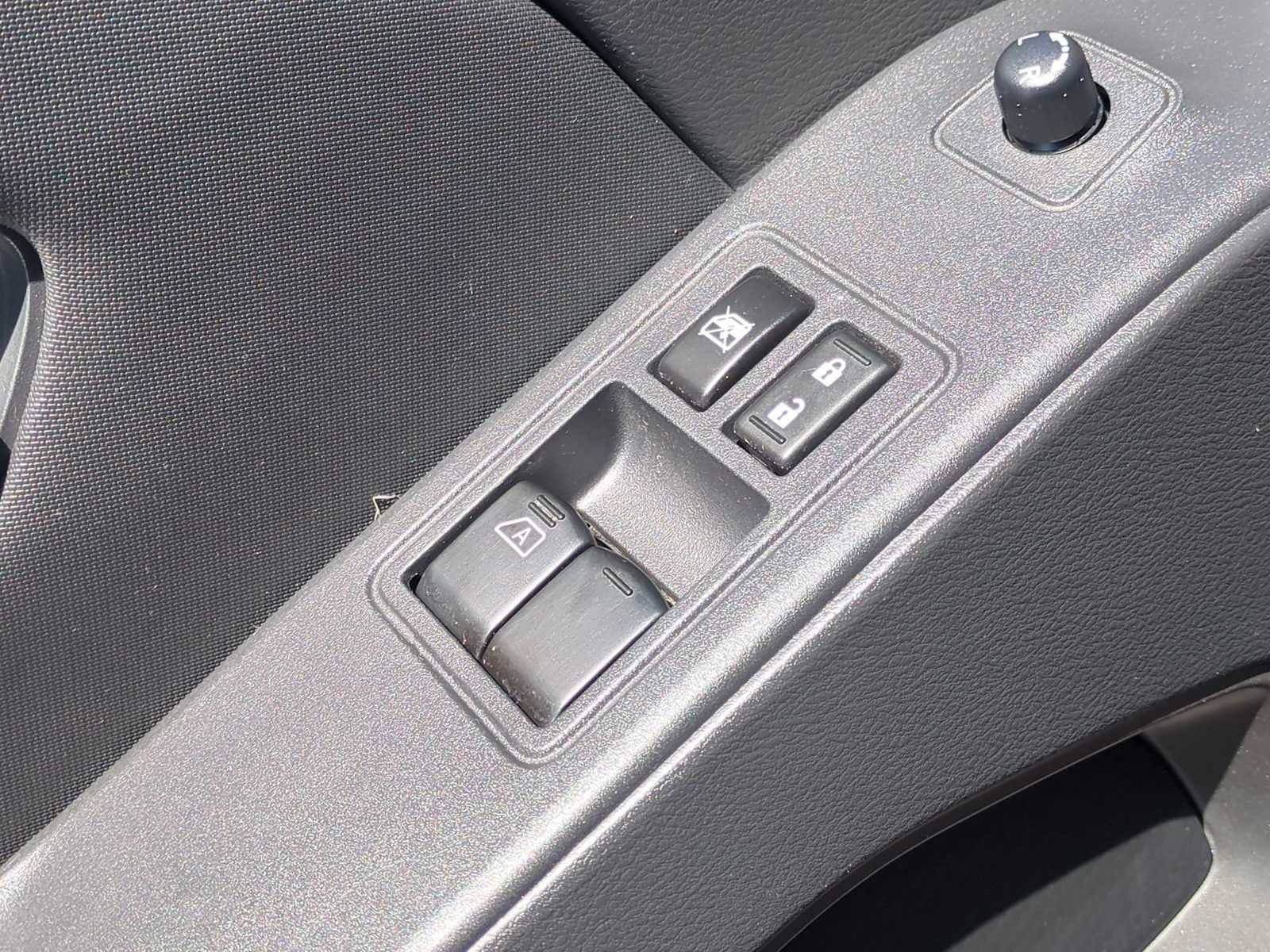 Used 2022 Nissan Frontier SV image 20