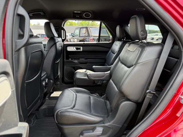 Used 2020 Ford Explorer ST w/ Premium Technology Package AWD/4WD image 14