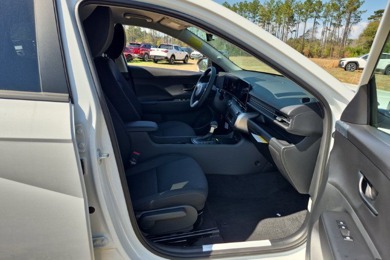 New 2027 Hyundai Kona SEL Sport FWD image 19