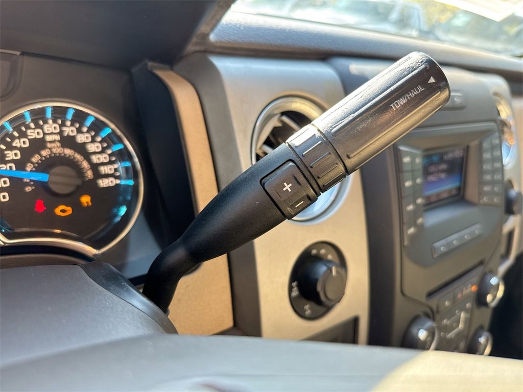 Used 2013 Ford F150 XLT w/ Luxury Equipment Group image 15