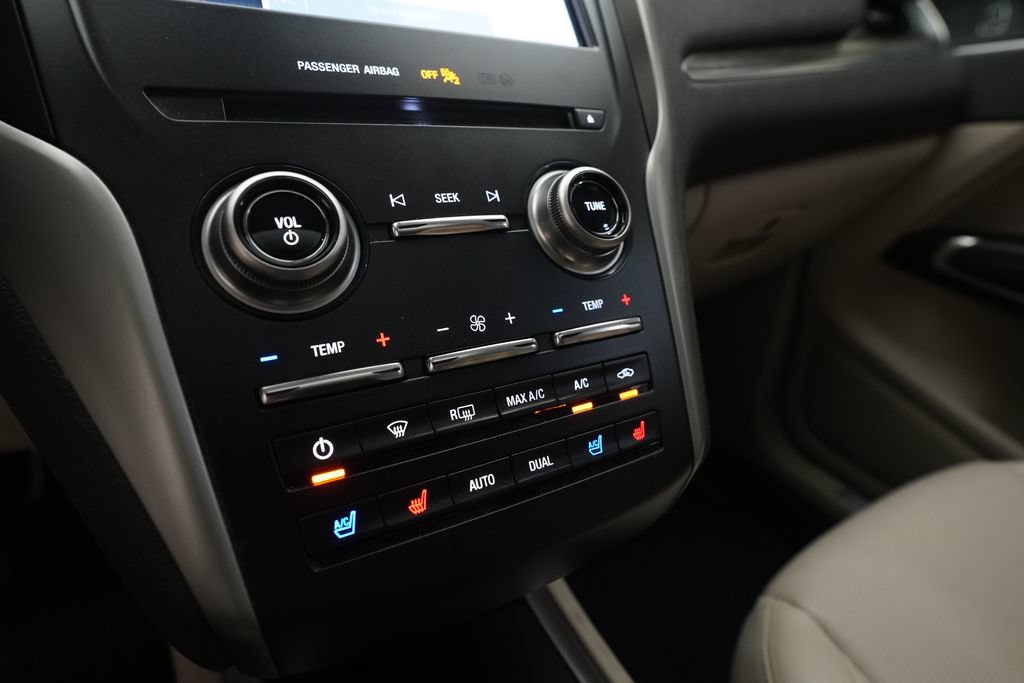 Used 2019 Lincoln MKC Reserve w/ Canadian Touring Package AWD/4WD image 23