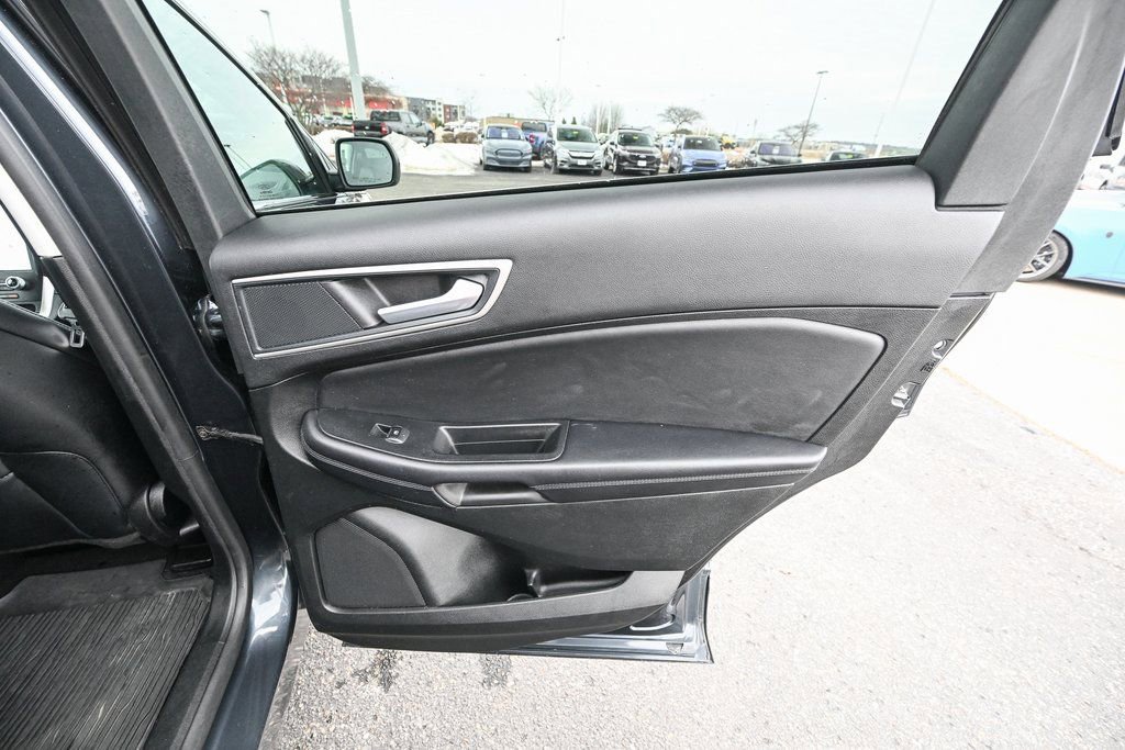 Certified 2024 Ford Edge SEL w/ Convenience Package image 30