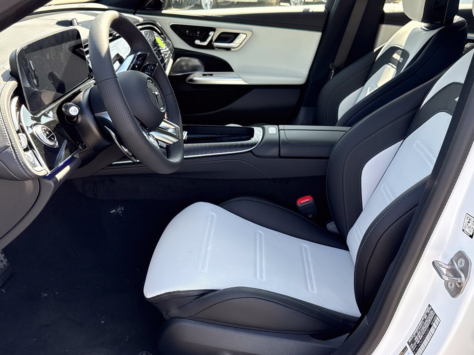 New 2027 Mercedes-Benz E 53 AMG e 4MATIC Sedan image 19