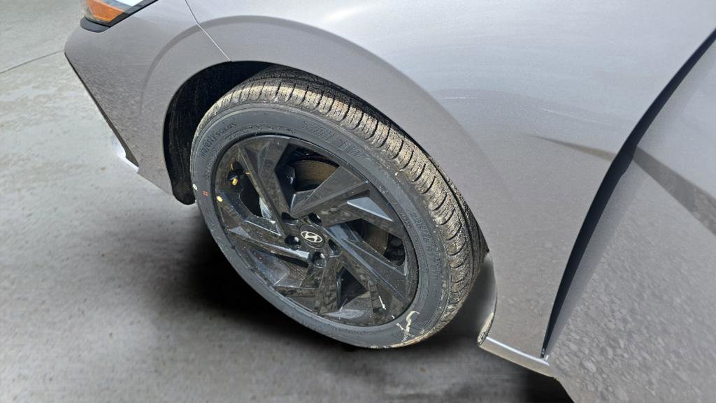 New 2026 Hyundai Elantra Sport FWD image 10