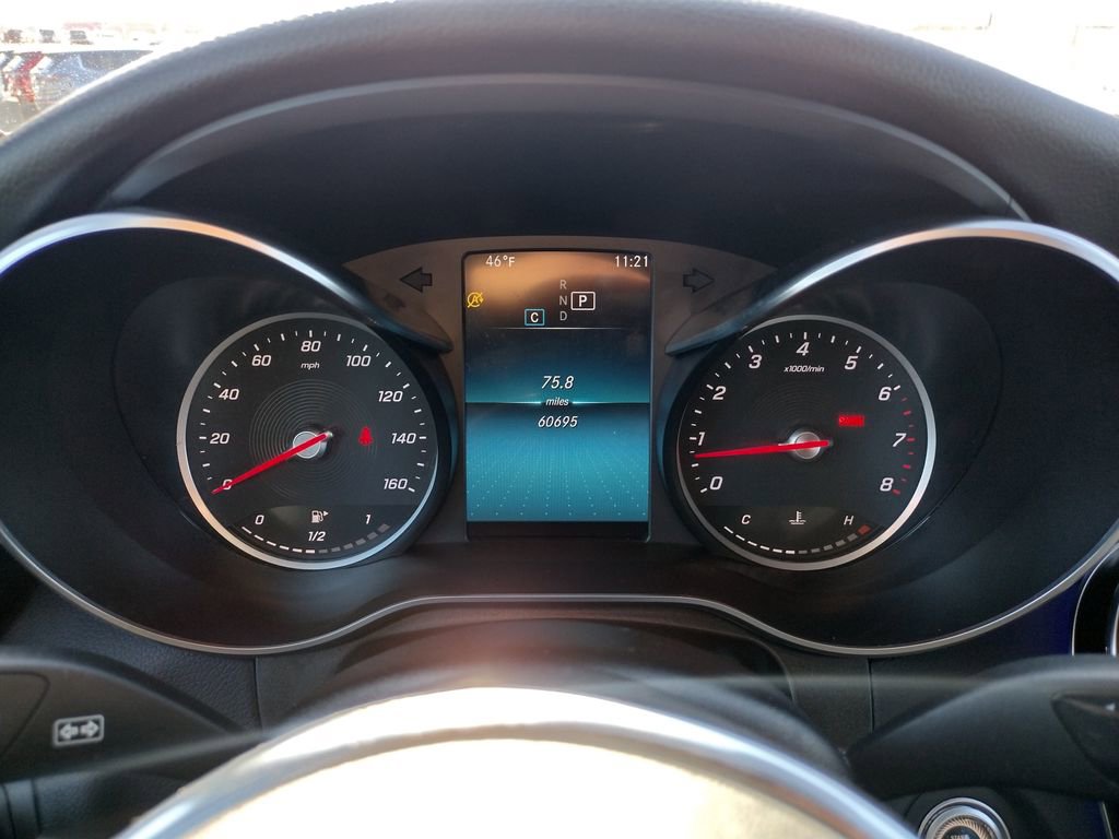 Used 2022 Mercedes-Benz GLC 300 GLC 300 image 22